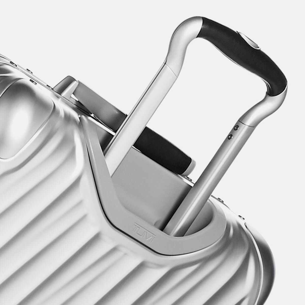 19 Degree Aluminum International CarryOn S TUMI Sweden