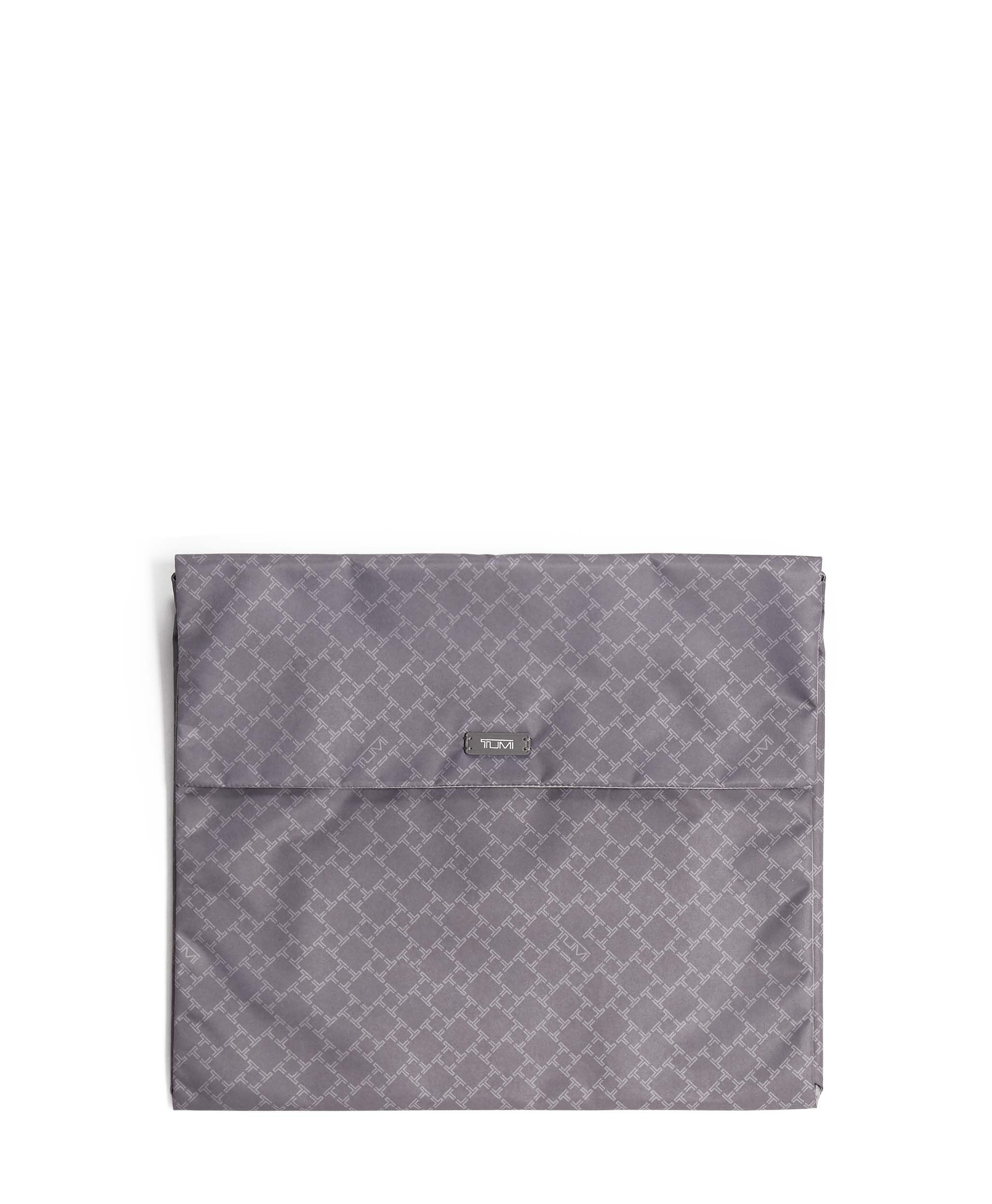 tumi flat folding pack