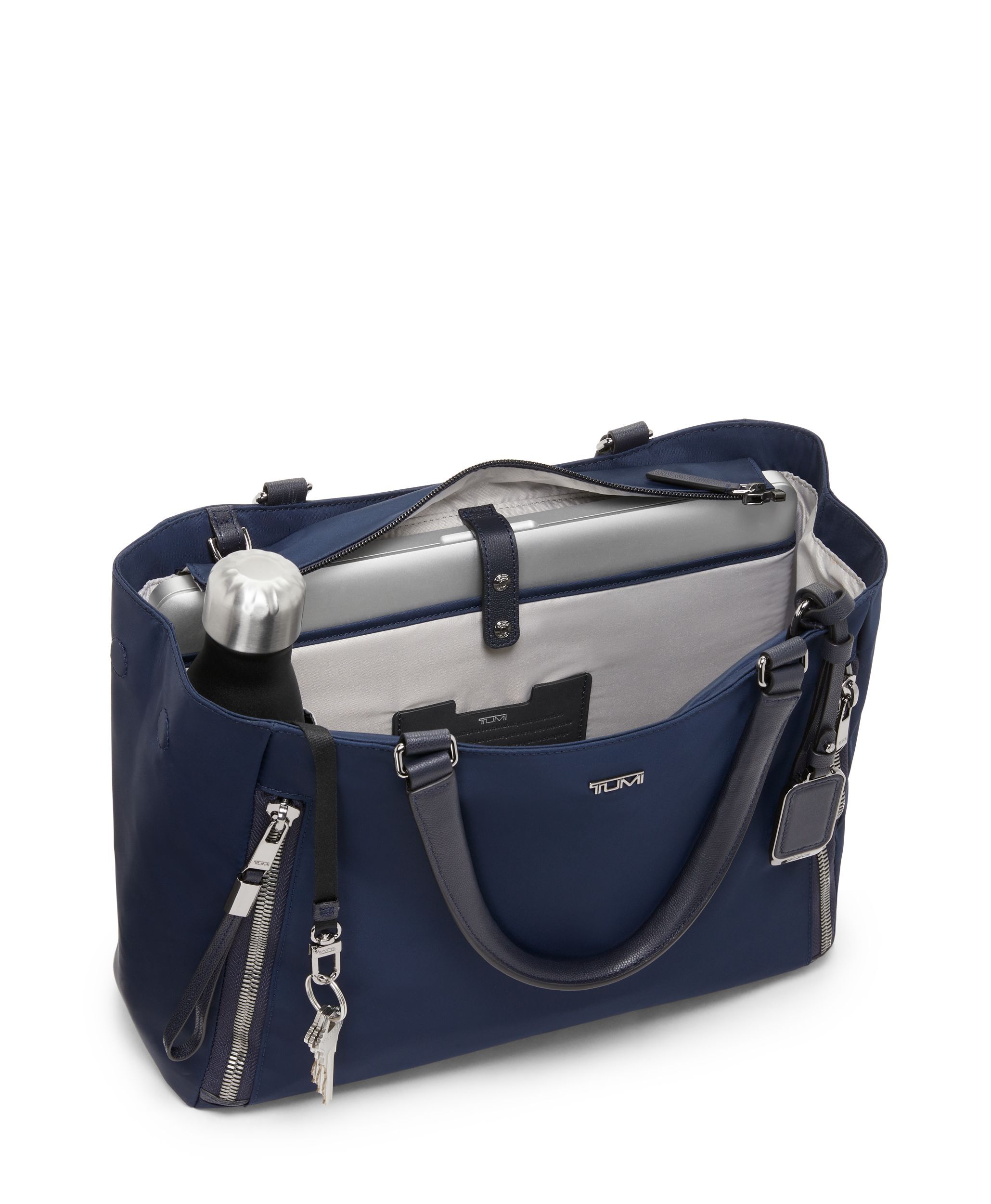 Tumi voyageur tote 2025