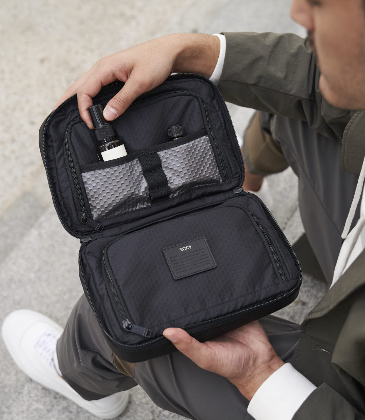 Tumi bravo reno kit clearance