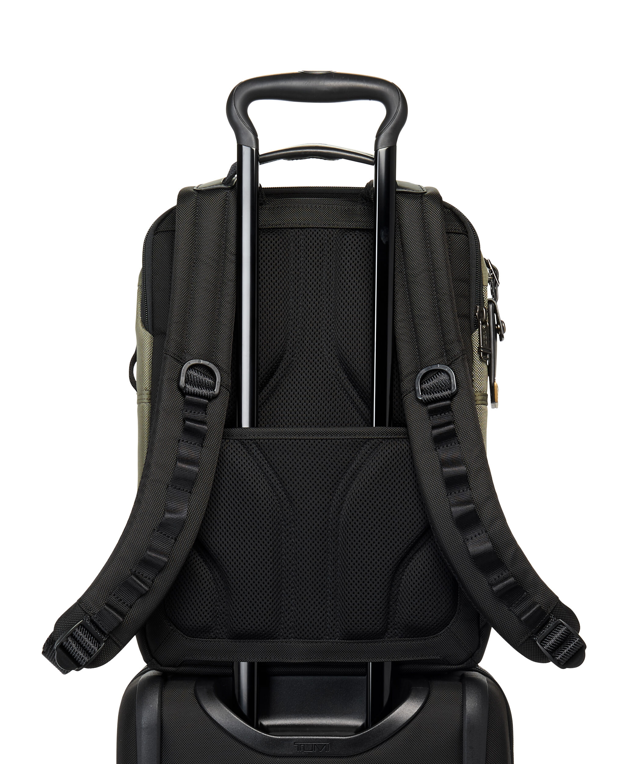 tumi canal quick zip backpack