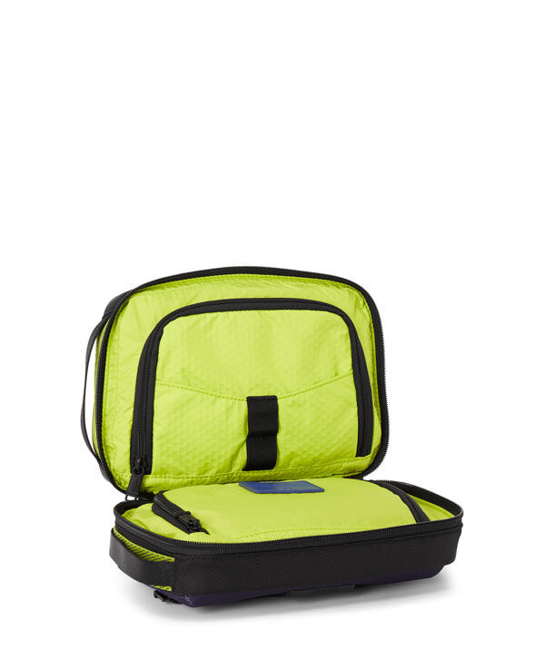 Tumi best sale lunch bag