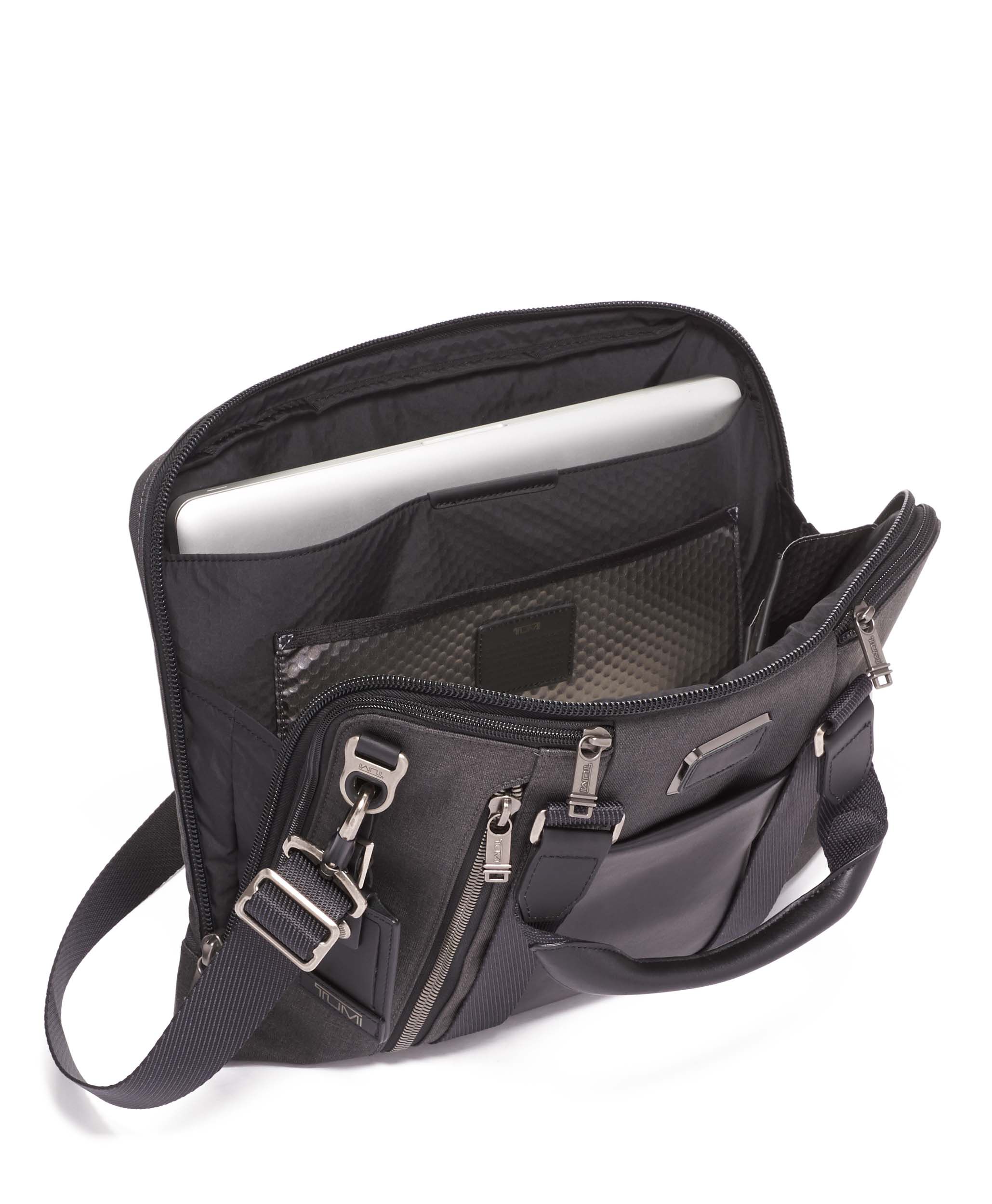 tumi alpha bravo slim