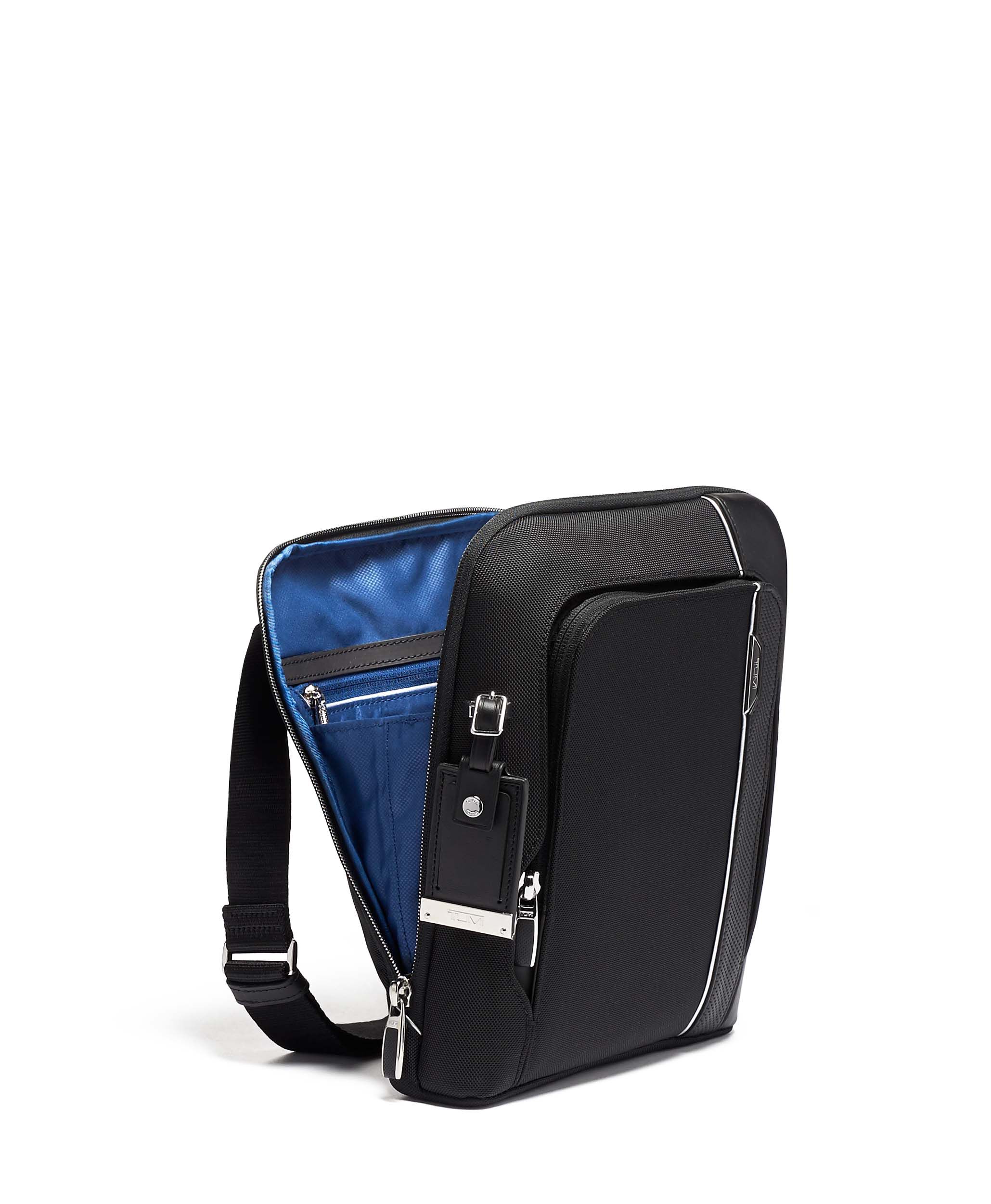 tumi shoulder bags