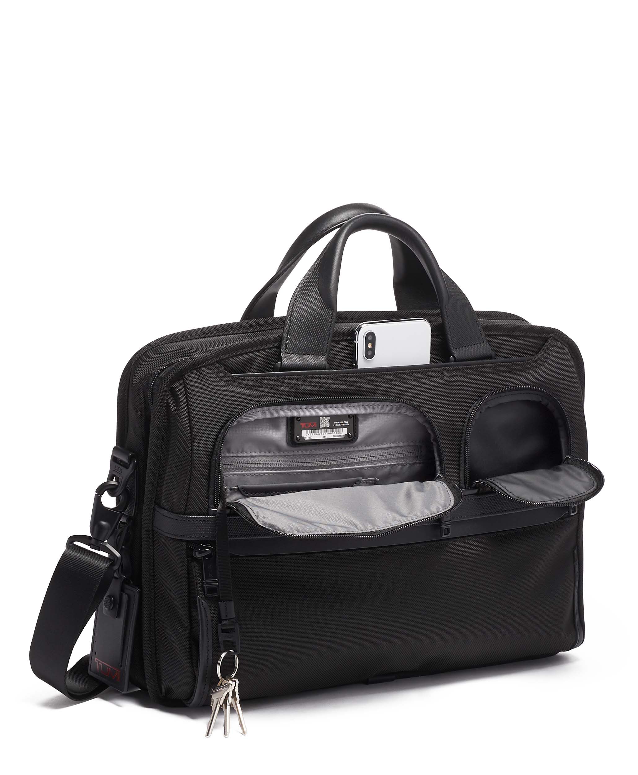 tumi alpha 2 t pass brief