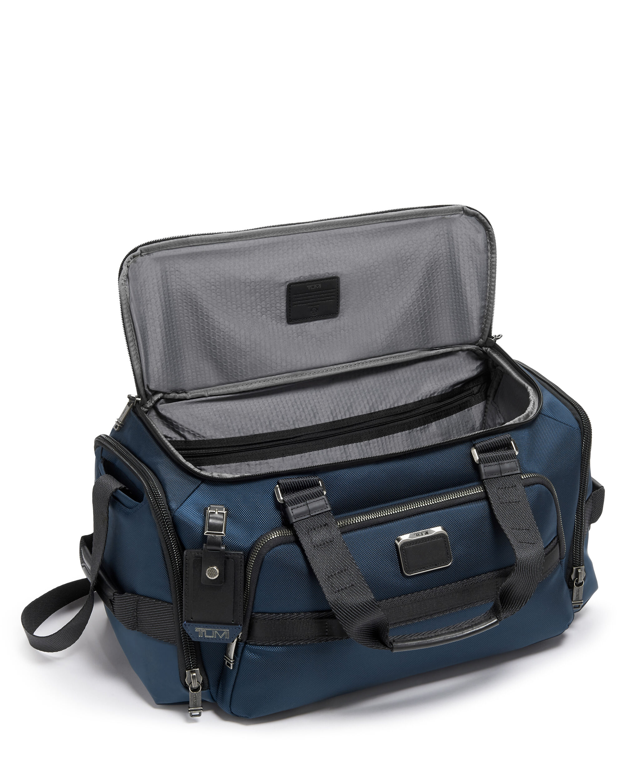 tumi corporate weekender duffel