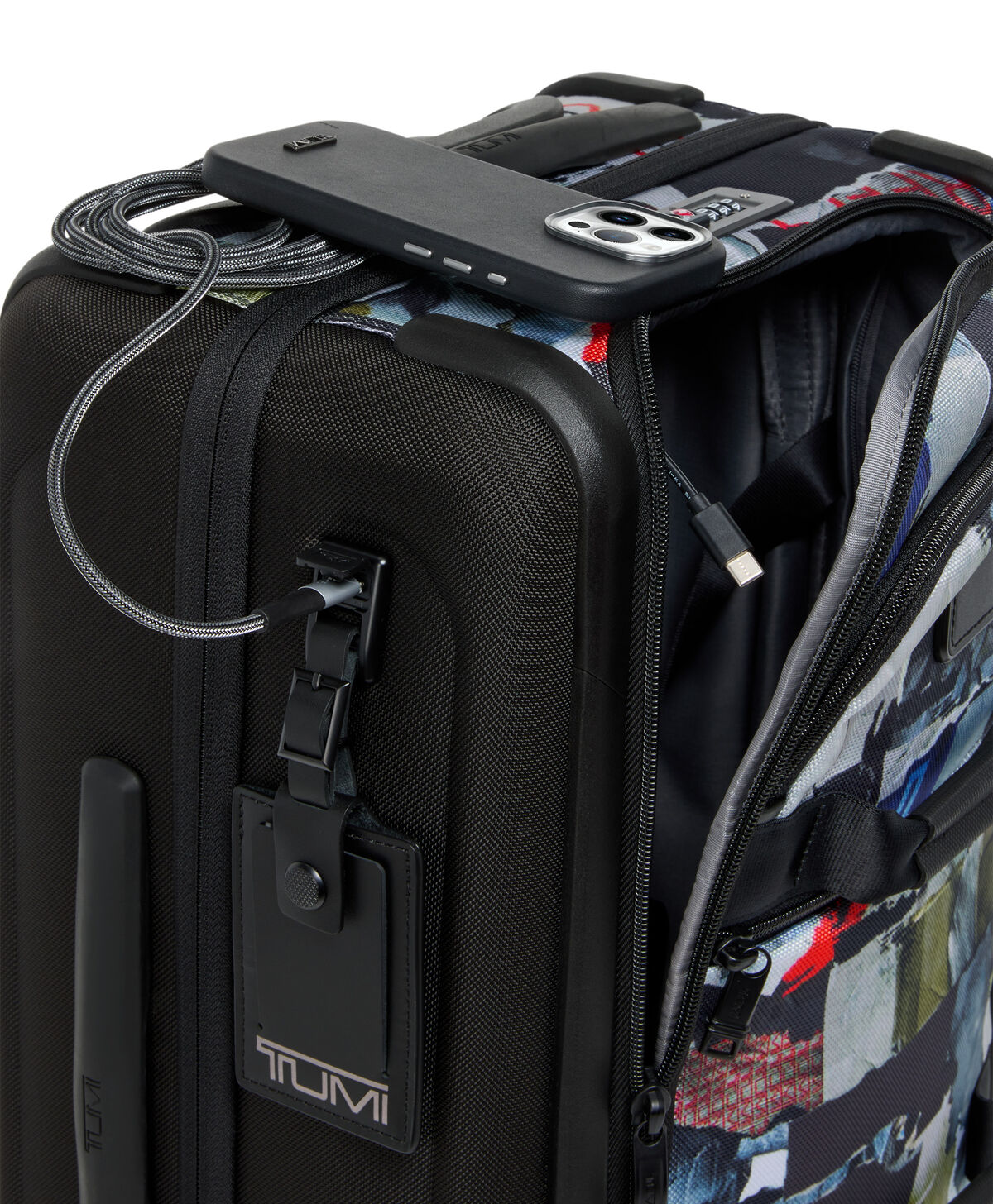 TUMI International Front Lid Dual Access Expandable Carry-On 56 cm