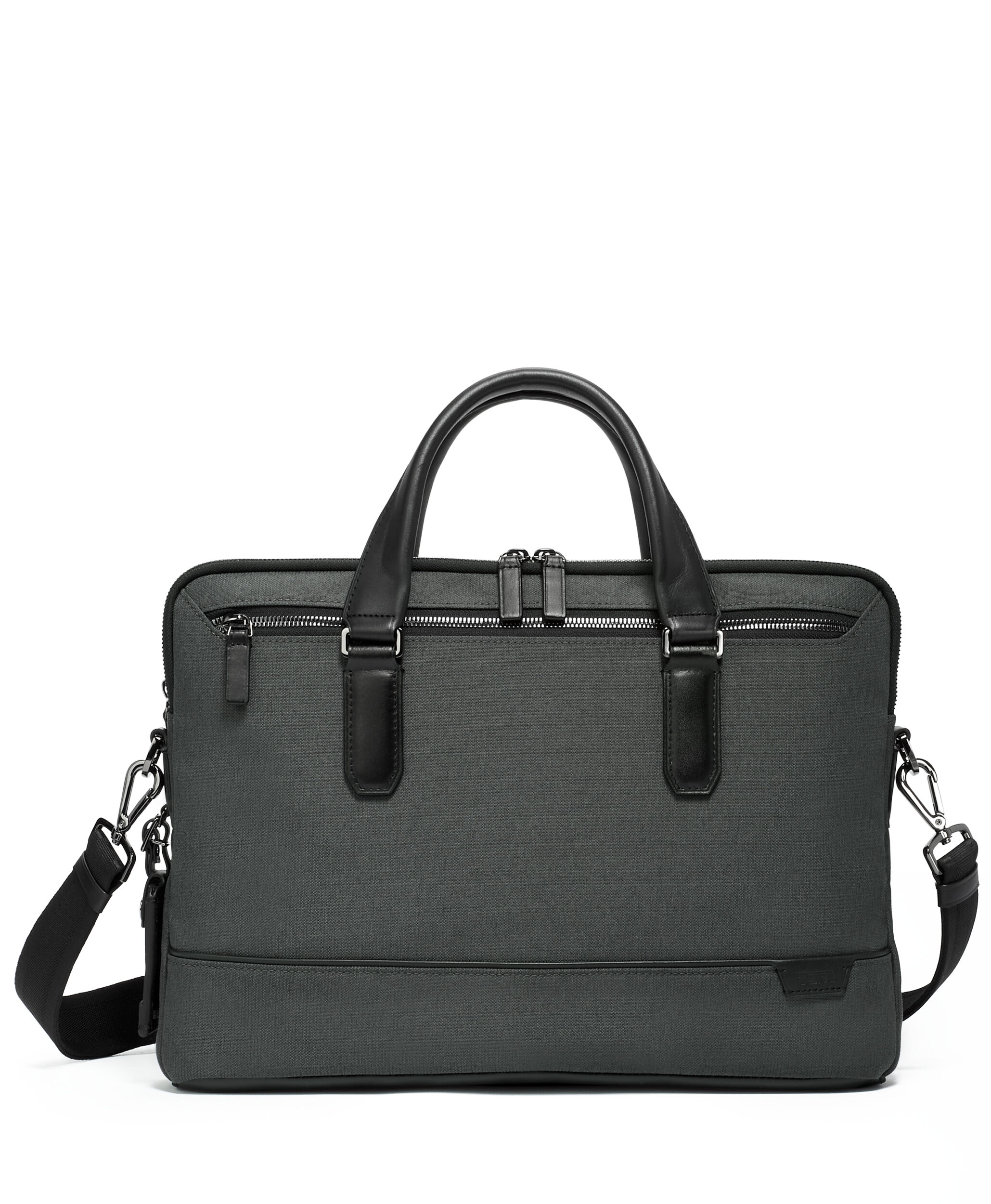 tumi boarding bag