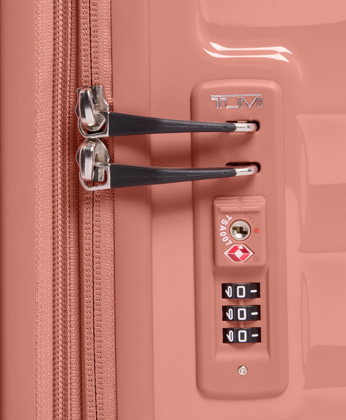 19 Degree Large Expandable Checked | TUMI Large Expandable Checked