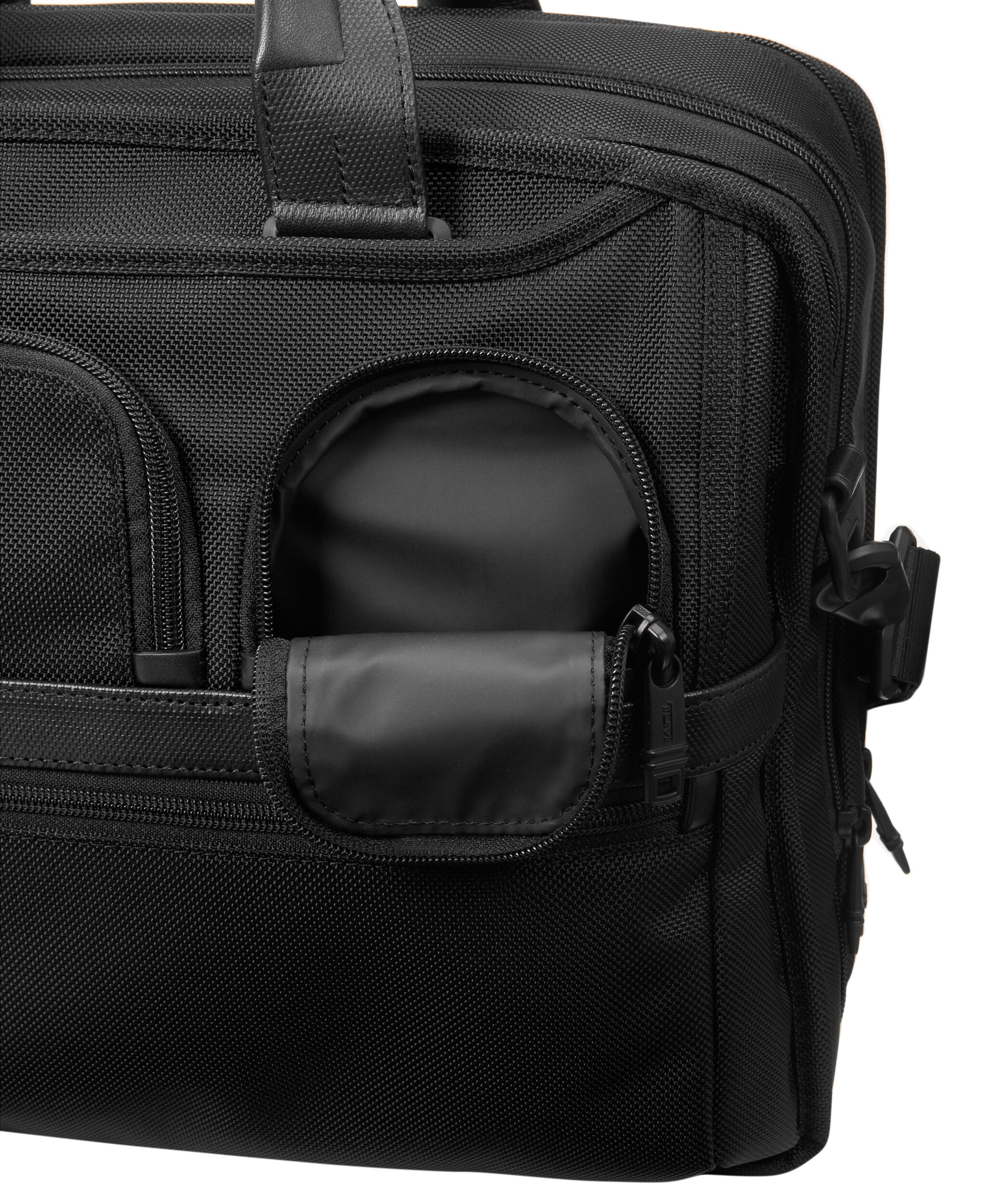 tumi alpha 2 briefcase