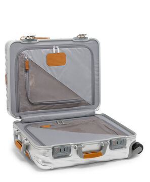 19 Degree Aluminium Continental Carry-On 56 cm