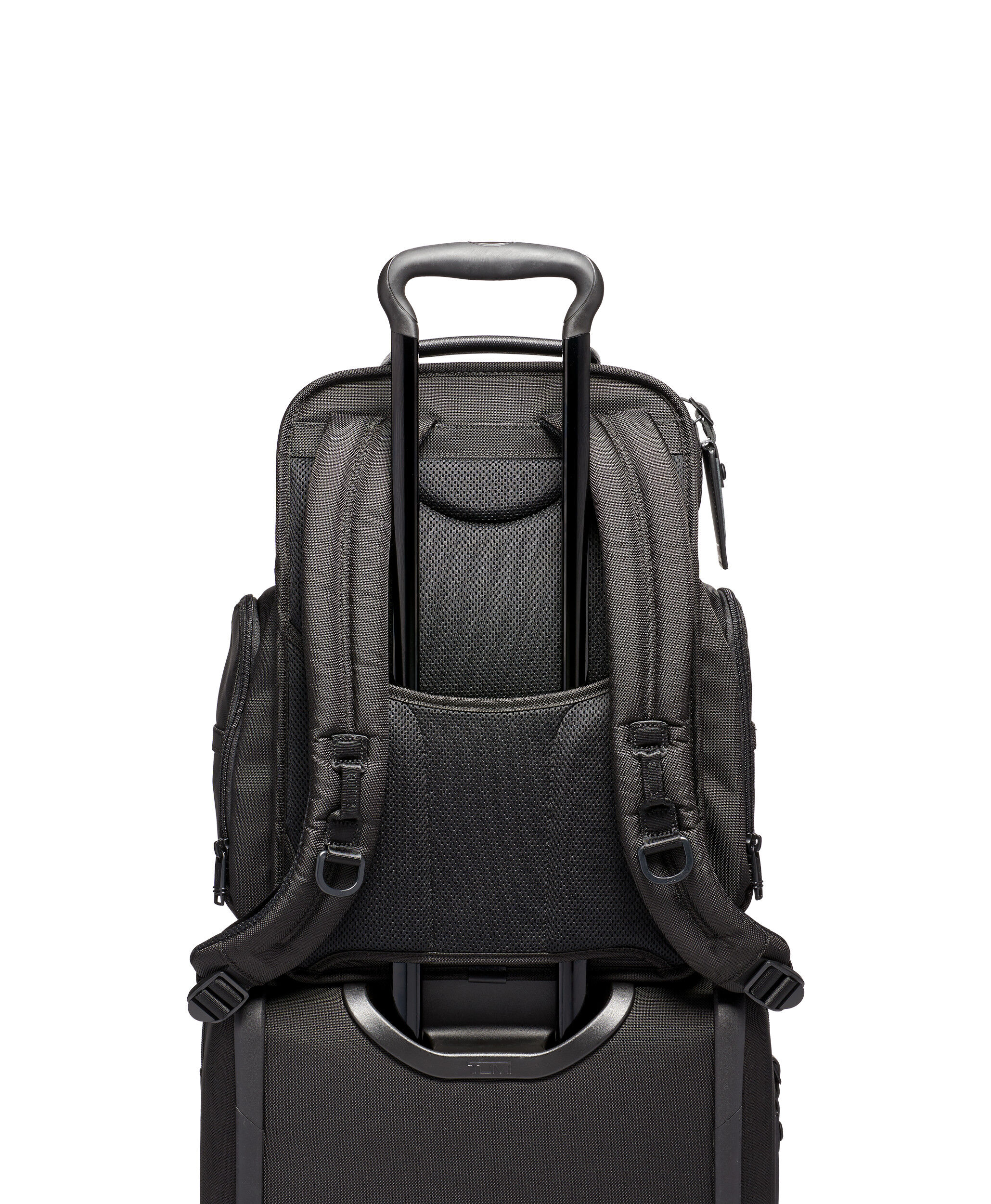 Alpha 3 Brief Pack Black | TUMI Sweden